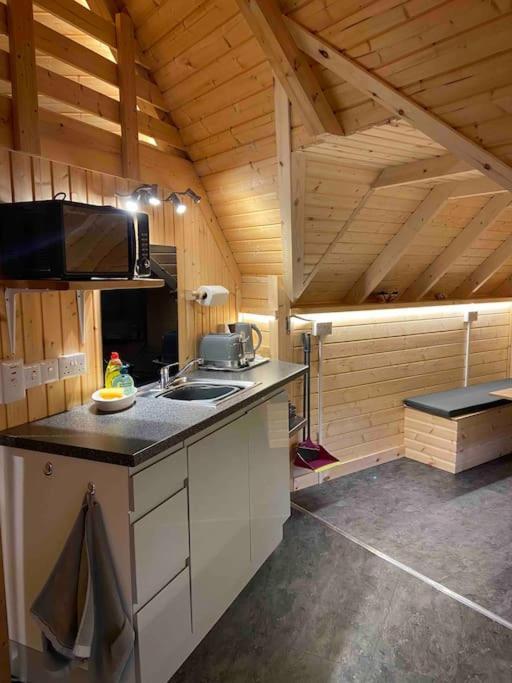 High Quality Cabin With Views Of Ben Nevis Banavie Ngoại thất bức ảnh